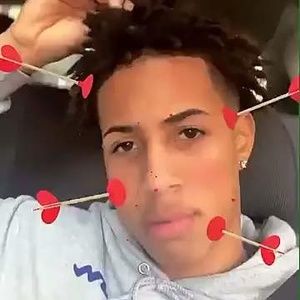 Meet your Posher, Dee